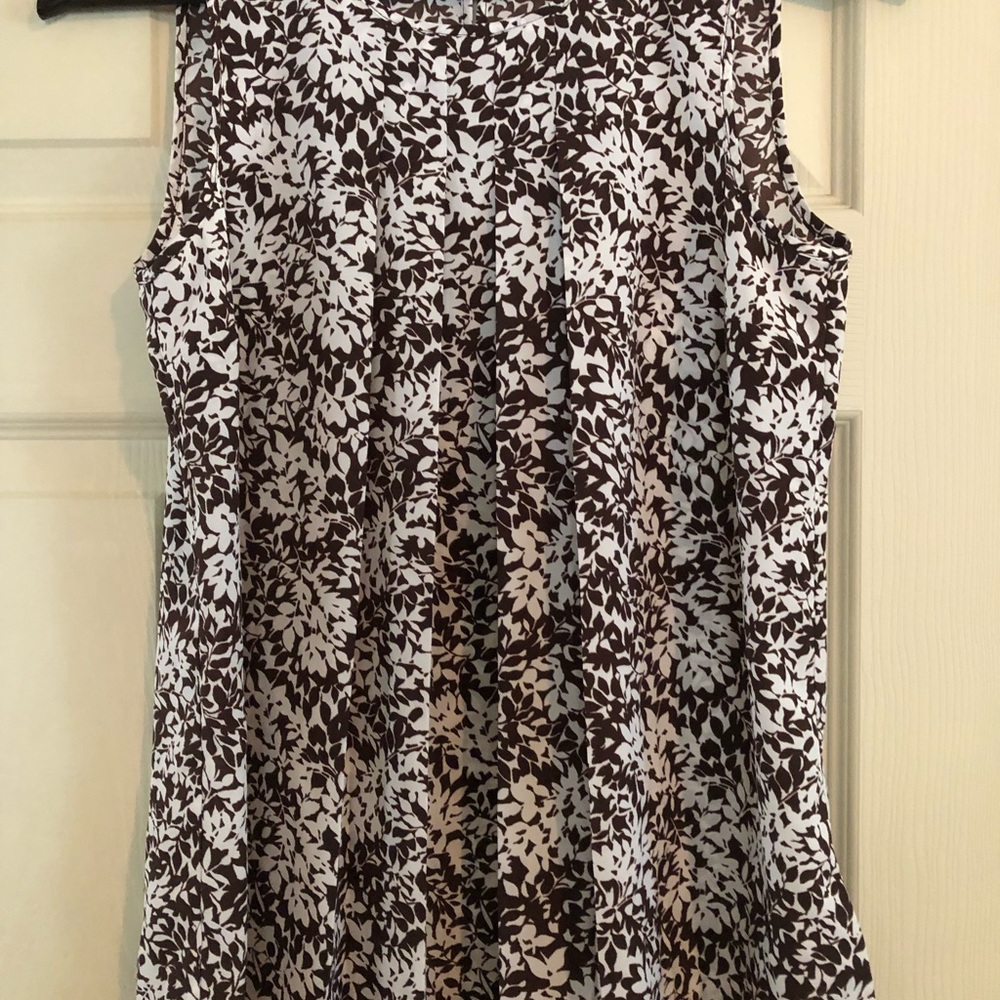 Michael Kors sleeveless print top on Brown and white